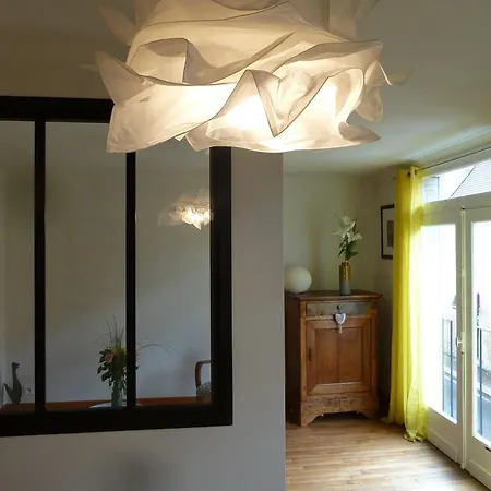 Centre Medieval Le Lumiere 아파트 사흘라 라 카네다
